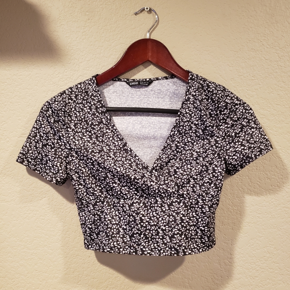 SHIEN Top